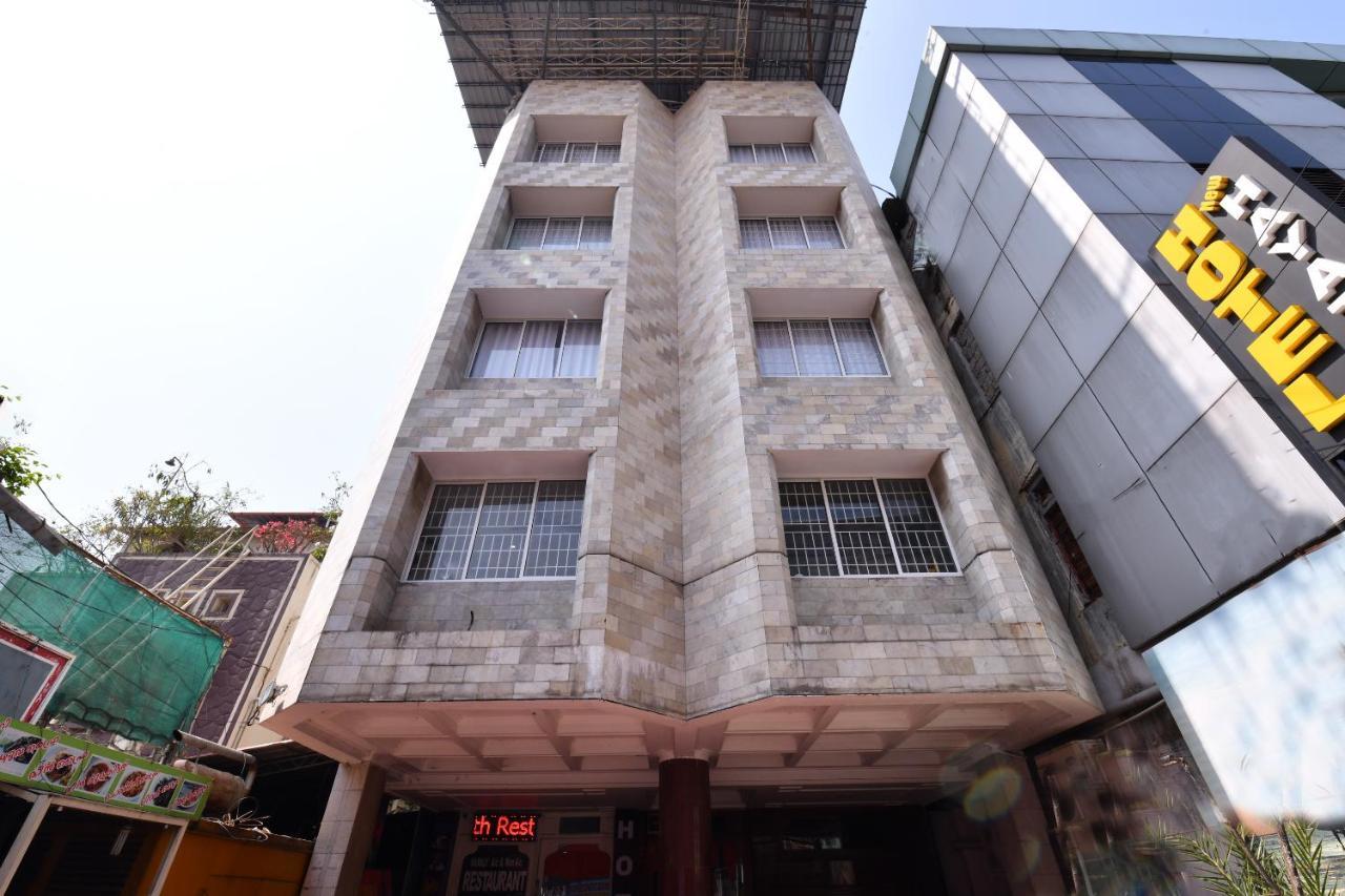 Oyo 11328 Hotel Chandrika Residency Коччи Экстерьер фото